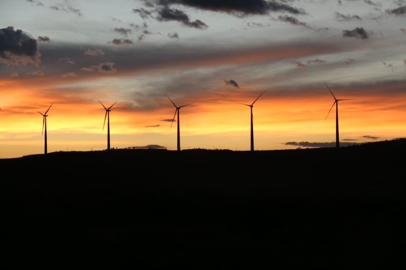 Governo vai começar a avaliar propostas para expansão de mercado de energia