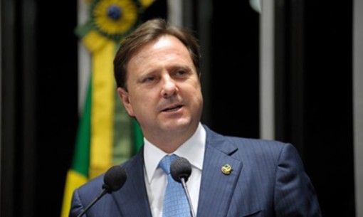 Acyr Gurgacz, autor do  Projeto de Emenda à Constituição (PEC) nº 65/2012.